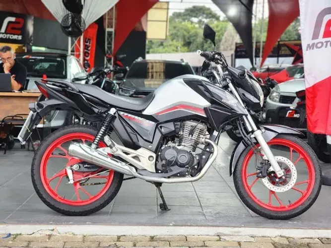 CG 160 Titan 2023 ! Pouco rodada, revisada e muito bem cuidada ! Aceito Troca e financio.