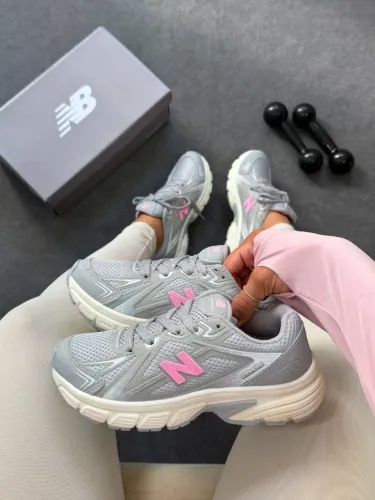 Tênis New Balance