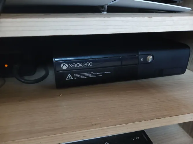 Vendo Xbox 360