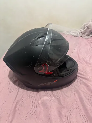 Vende-se capacete asx tam:56