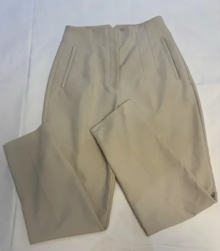 Calça Zara Off White tamanho M