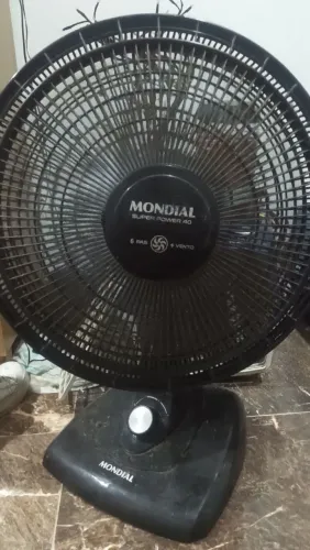 Ventilador Mondial funcionando perfeitamente