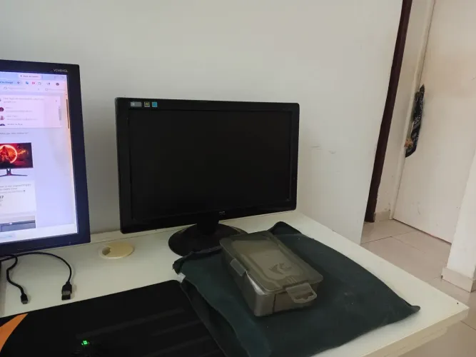 Monitor LCD AOC 20 Polegadas 2036(usado)
