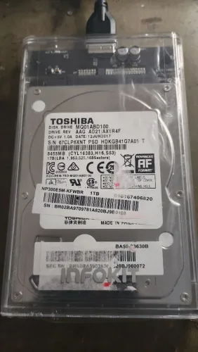 HD externa 1tera Toshiba 