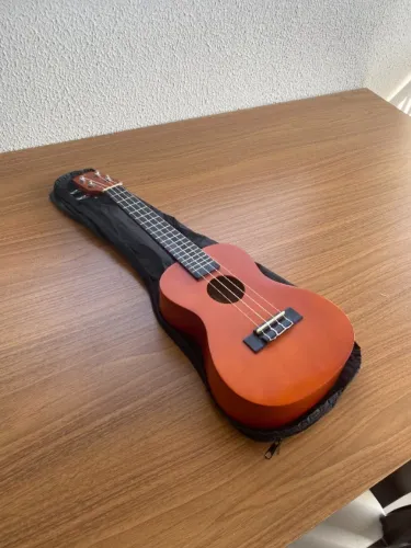 Ukulele Giannini Start UKS-21 Soprano + Capa