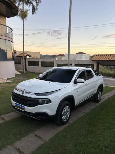 Fiat Toro Freedom 2.0 16V 4X2 TB Diesel Mec. 2017