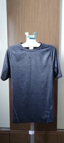 Camiseta compressão Under Armour