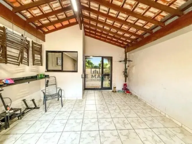 Casa à venda em Piracicaba, Água Branca, com 3 quartos, com 94 m²