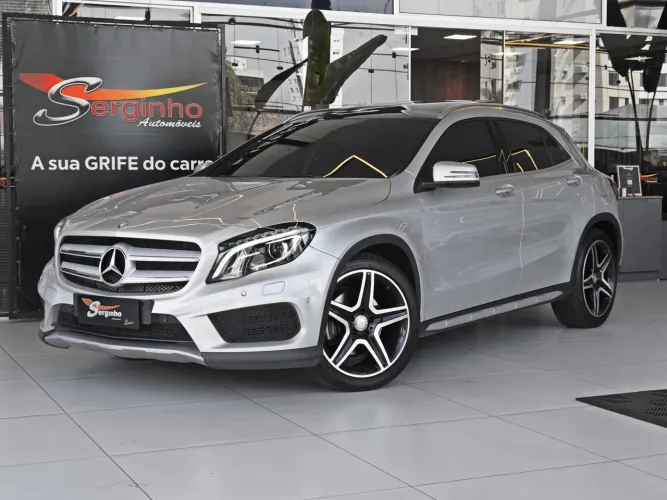 Mercedes-Benz GLA 250 Sport TB 16V 4X4 211cv Aut. 2017