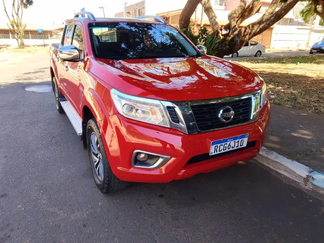 Vendo Nissan Frontier 2021