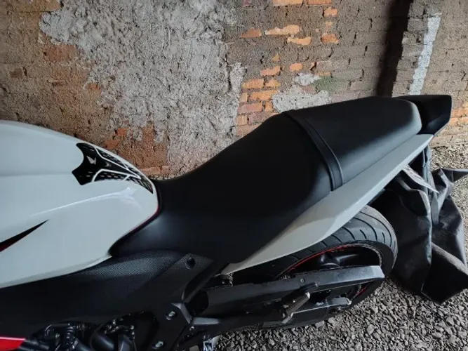 Moto CBR 600F