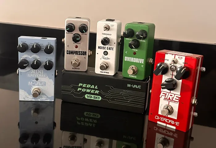 5 Pedais para Guitarra + Fonte