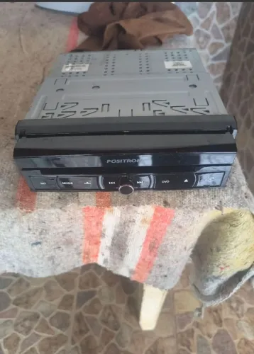 O DVD Player automotivo screen, Pósitron 