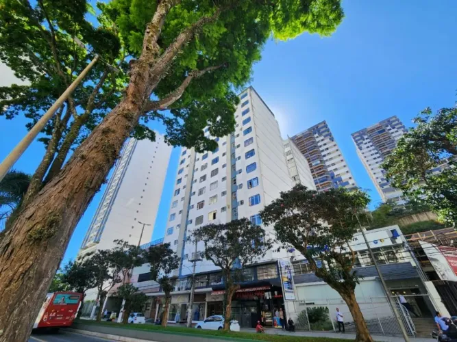 Kitnet com 1 quarto à venda, 28 m² por R$ 175.000 - Passos - Juiz de Fora/MG