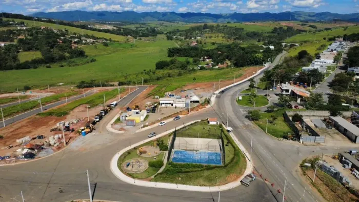Terreno próx Dutra - Caçapava