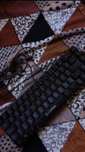 Teclado gamer mecânico