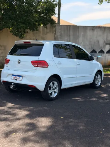 Volkswagen Fox Comfortline 1.6 Flex 8V 5P 2018
