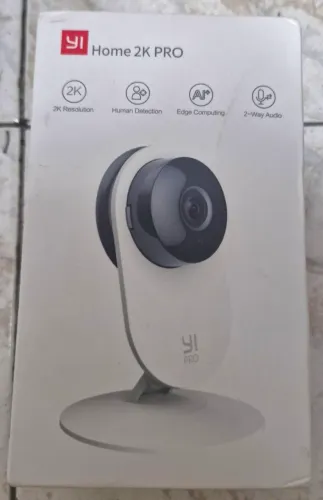 Câmera de Segurança YI Home 2K Pro