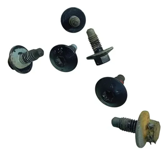 Kit Parafuso Paralama Direito Volvo Xc60 Ano 2011