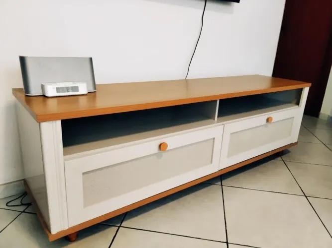 Vendo lindo rack retrô novinho