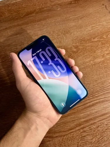 iPhone 13 128GB Meia-noite