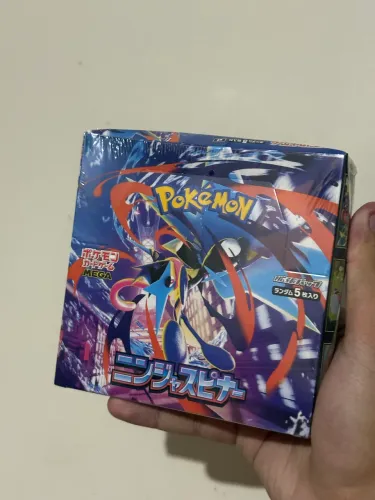 Booster box Ninja Spinner lacrada