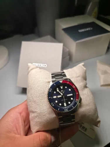 Relógio SEIKO 5 SPORTS PEPSI