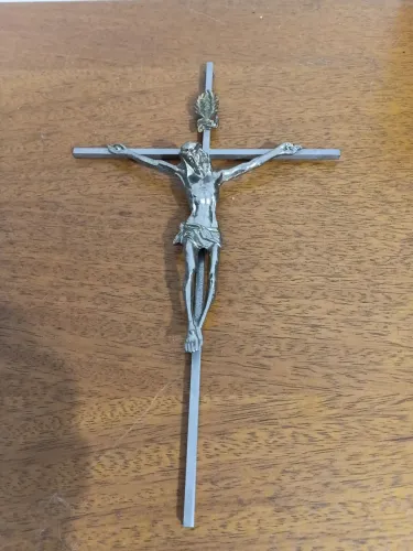 Crucifixo vintage 