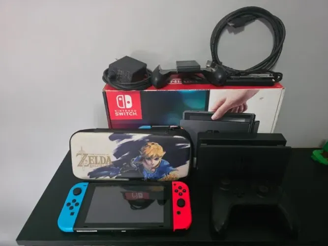Nintendo Switch 1 v2