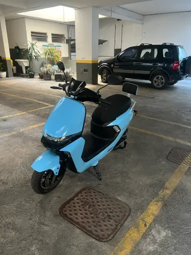 Scooter elétrica NIU / NQi 