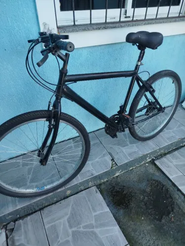 Vendo bicicleta aro 26 18 marchas