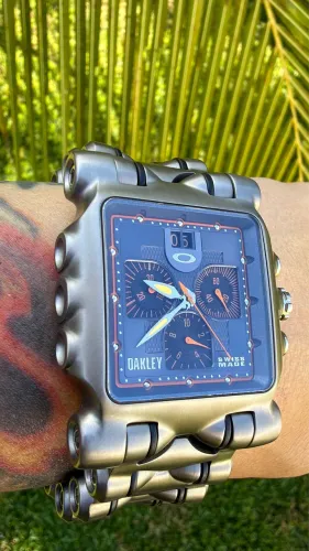 Minute Machine black yellow