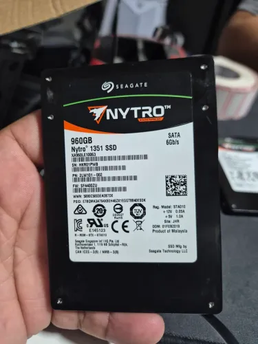 SSD SATA 960 GB. específico pra PC e servidor 