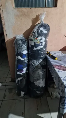 RETALHOS PARA SACO DE PANCADAS E ARTESANATO. 1 REAL O KILO
