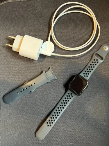 Apple Watch SE 1 40mm preto
