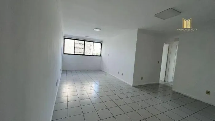 Apartamento com 3 dormitórios à venda, 95 m² por R$ 450.000,00 - Cocó - Fortaleza/CE