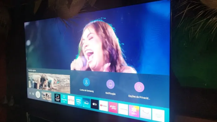 Smart 75"4k Samsung a mais completa da categoria . Valor 3.200,00.