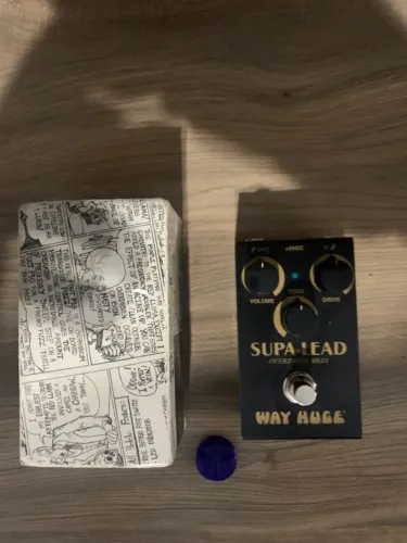 Pedal Way Huge Supa-Lead (Marshall Plexi) em excelente estado c/ caixa e topper