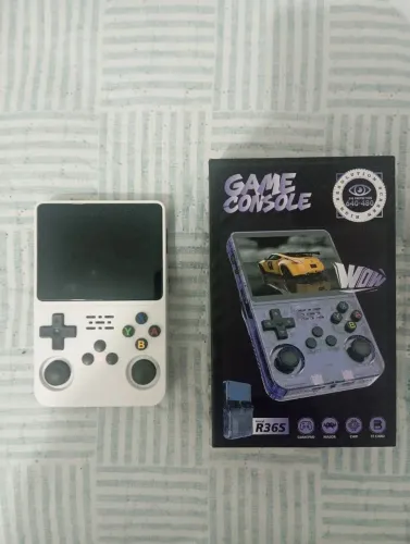 R36S console de jogos portáteis 