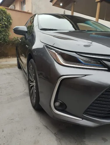 Toyota Corolla Altis Prem. Hybrid 1.8 Flex AUT 2022