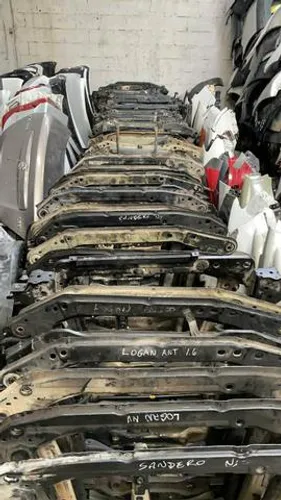 Quadro da suspensão de Renault e Nissan .