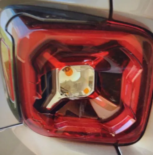 Lanterna de led Jeep renegade 2020 zeradas 
