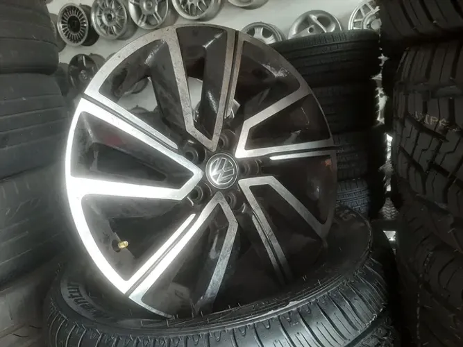 Roda aro 16 Volkswagen Tcross Original preta com diamantado 5x100 jogo