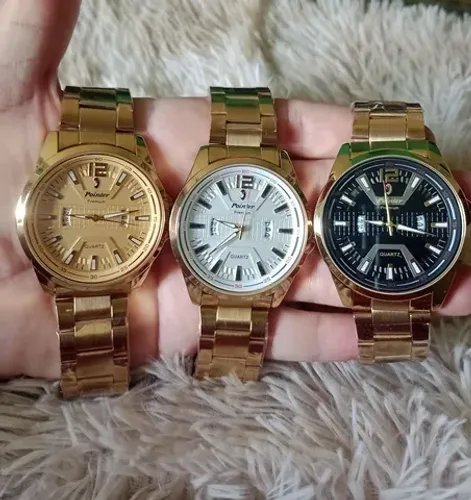 Relógio dourado aprova dágua, masculino.