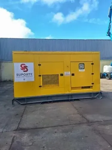 Gerador de Energia 325KVA Cabinado Silenciado GMG 3T 60HZ ano 2013