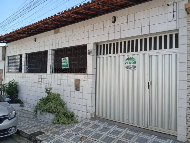 VENDE CASA NO RADIONAL 