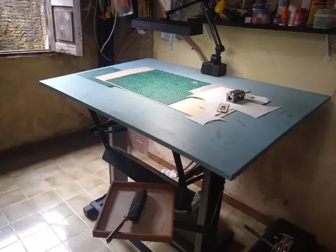 Mesa prancheta de desenho Trident VC-03