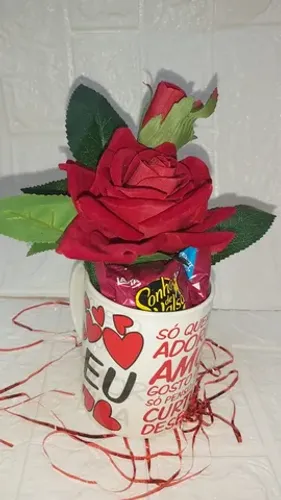 Kit Linda Caneca Com Uma Linda Rosa Perfumada