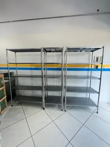 Estante industrial em aço inox escovado sob medida 430 ou 304 