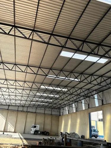 Galpão/deposito comercial em Bangu 2300m² perto dos principais comercios